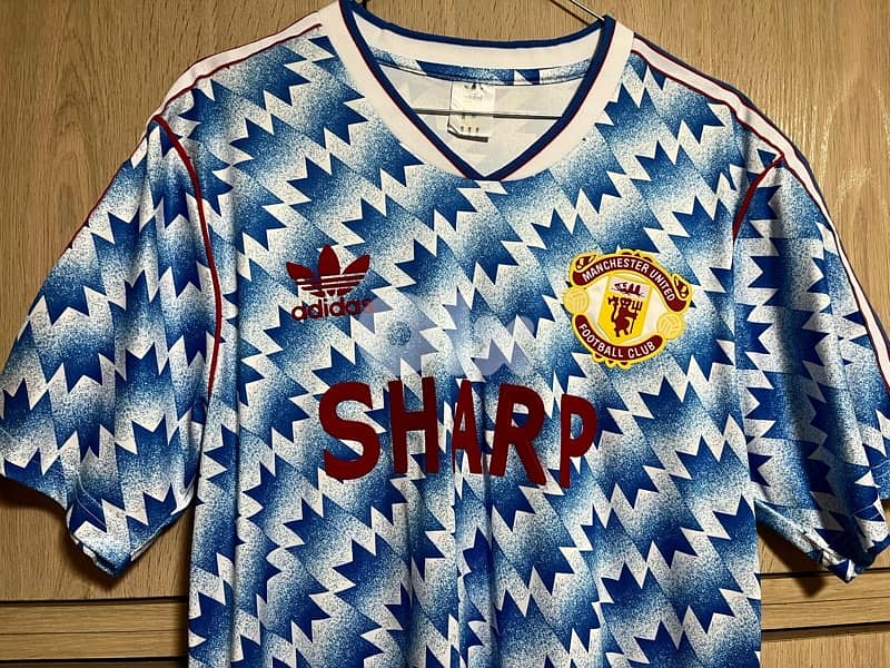 Manchester United Beckham 24 / 1994 limited edition umbro jersey 2