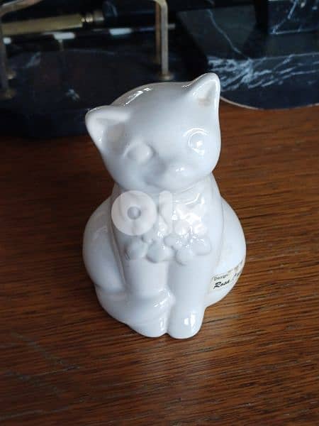 antique 4