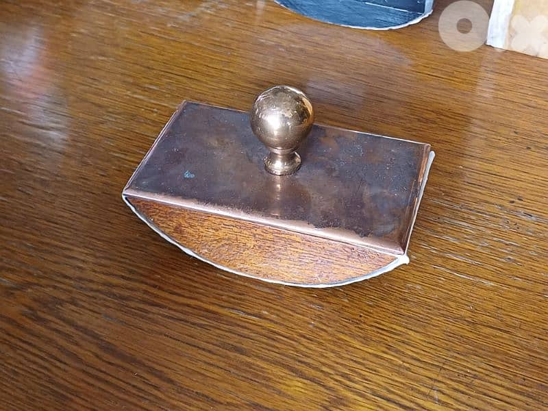antique 4