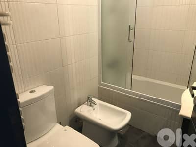 200 m2 apartment + open sea view for sale in Bkenneya - شقة في بقنايا