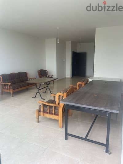 Apartment for sale in RAS OSTA شقة للبيع في راس كوستا