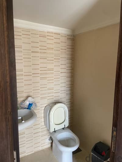 Apartment for sale in RAS OSTA شقة للبيع في راس كوستا