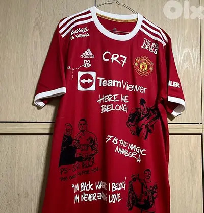 Manchester United 2022 Ronaldo  is back limited edition adidas kit